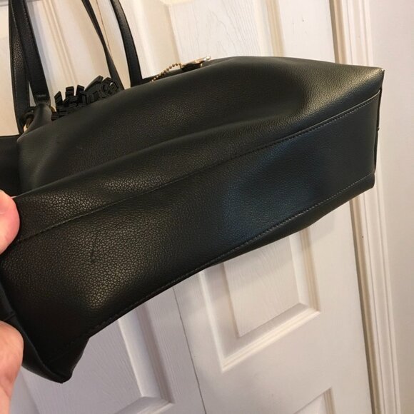 Ann Klein A Hinge Black Tassel Tote Shoulder Bag - Picture 9 of 10